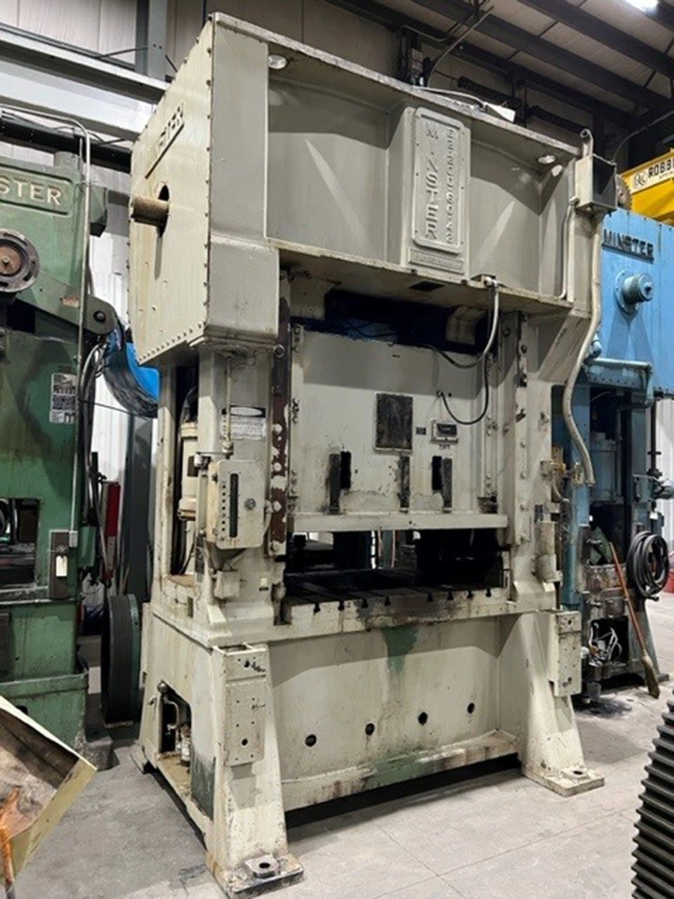 USED MINSTER P2-200-60