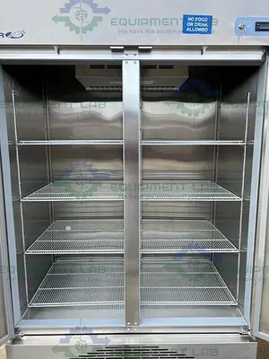 USED VWR GTVWG49FSSA STAINLESS STEEL DOUBLE DOOR FREEZER - 25°C 49 CU, FT.