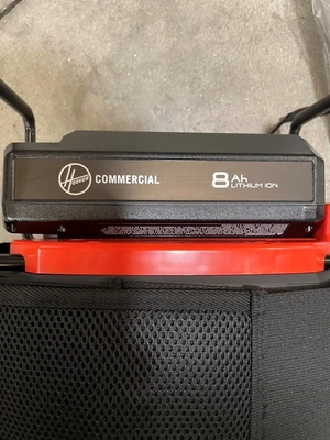 Hoover Battery Powered Vacuum with Lithium Battery and Charger CH93619 NEW