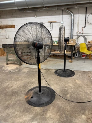 Used CENTRAL MACHINERY 30" PEDESTAL HIGH VELOCITY SHOP Fans North Carolina US | MachineryMax #1353502