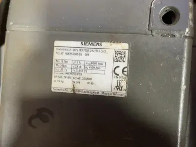 USED SIEMENS 1FK70832AH711CH2