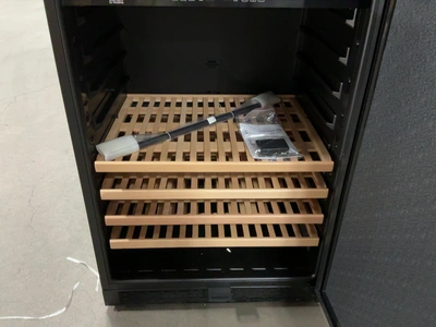 Used VINOTEMP EL-300GFEB Bottle Coolers Michigan US | Miedema Asset Management Group #1762562