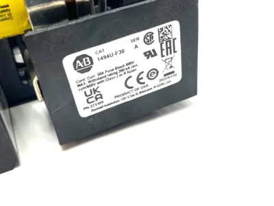 USED ALLEN-BRADLEY DISCONNECT SWITCH ASSEMBLY W/ METAL HANDLE AND COVER