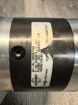KOLLMORGEN AKM2G-43I-ACDNAFD0 Servo Motors | ESS Industrial Equipment Sales (3)