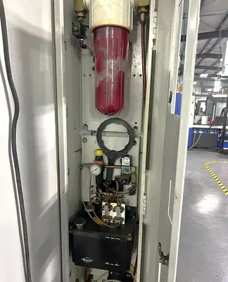 USED 2010 HAAS ST-30M
