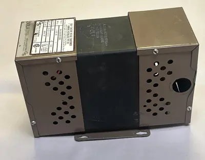 USED SOLA 23-22-112-2