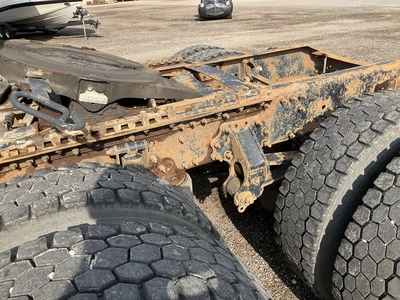 Used 2005 VOLVO TBD Conventional trucks Michigan US | Miedema Asset Management Group #1363375