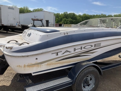 USED 2006 TAHOE TRACKER