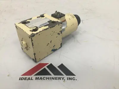 USED REXROTH 4WE10D32/CG24N9K4