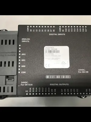 USED UNITRONICS V200-18-E5B