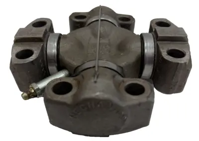 NEW CLARK 942735 SPIDER UNIVERSAL JOINT ASSEMBLY