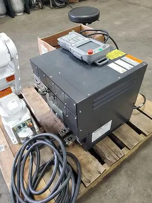 USED 2016 YASKAWA MOTOMAN MH5