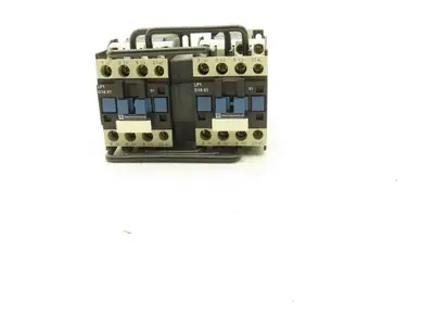 Telemecanique LP2 D1801BD Reversing Contactor 24VDC Coil 480V 3PH