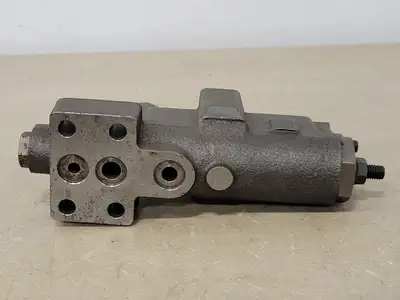 Hydraulic Valve 7F167