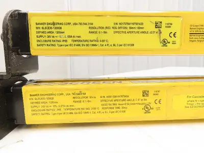 Banner SLSCE30-1200Q8|SLSCR30-1200Q8 Light Curtain Receiver/Transmitter Set 1.2m