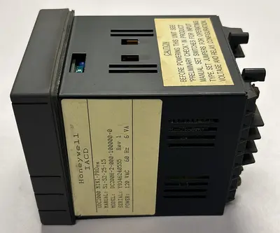 USED HONEYWELL DC200H-2-000-1000000-0 UDC2000