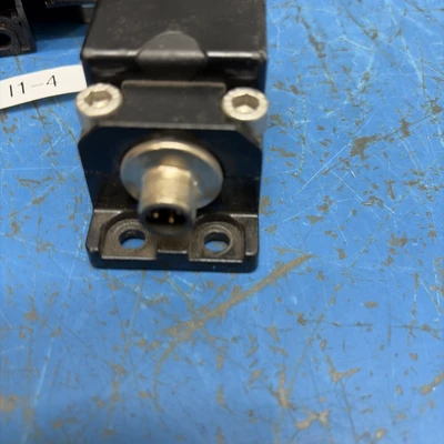 Used Pepperl Fuchs 187558 Sensors Indiana US | J&J Industrial Supply #1309849