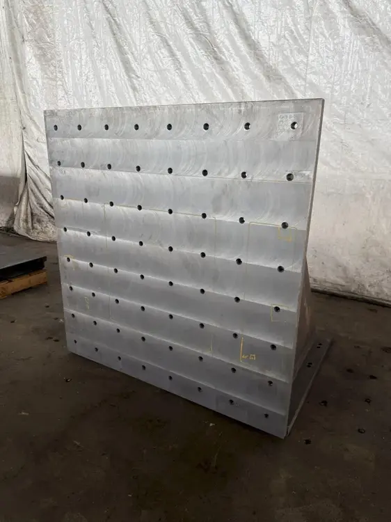 Used NOT SPECIFIED _UNKNOWN_ Angle Plates Ohio US | Yoder Brothers machinery #1309178