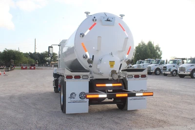 New | in-Stock 2025 MACK MD6 Septic/Sewer/Vacuum Trucks Texas US | Roll Off Truck World #1507632