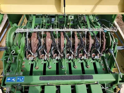 USED 2009 KRONE BP12130XC