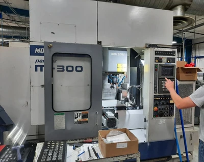 1996 MORI SEIKI M-300 Vertical Machining Centers | Utech CNC (2)