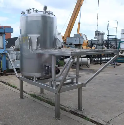SPC9049  Mixer and Blender 250 gallon APV Crepaco Dixie medium shear mixer, Stainless Steel