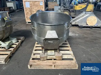 USED AMF Glen 340 Quart AMF Glen Mixer with two (2) bowls