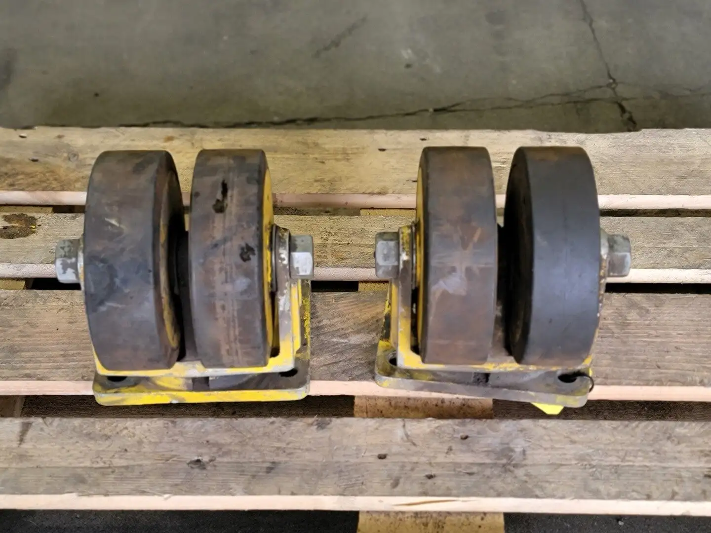 8" x 2.5" Heavy Duty Caster Wheels