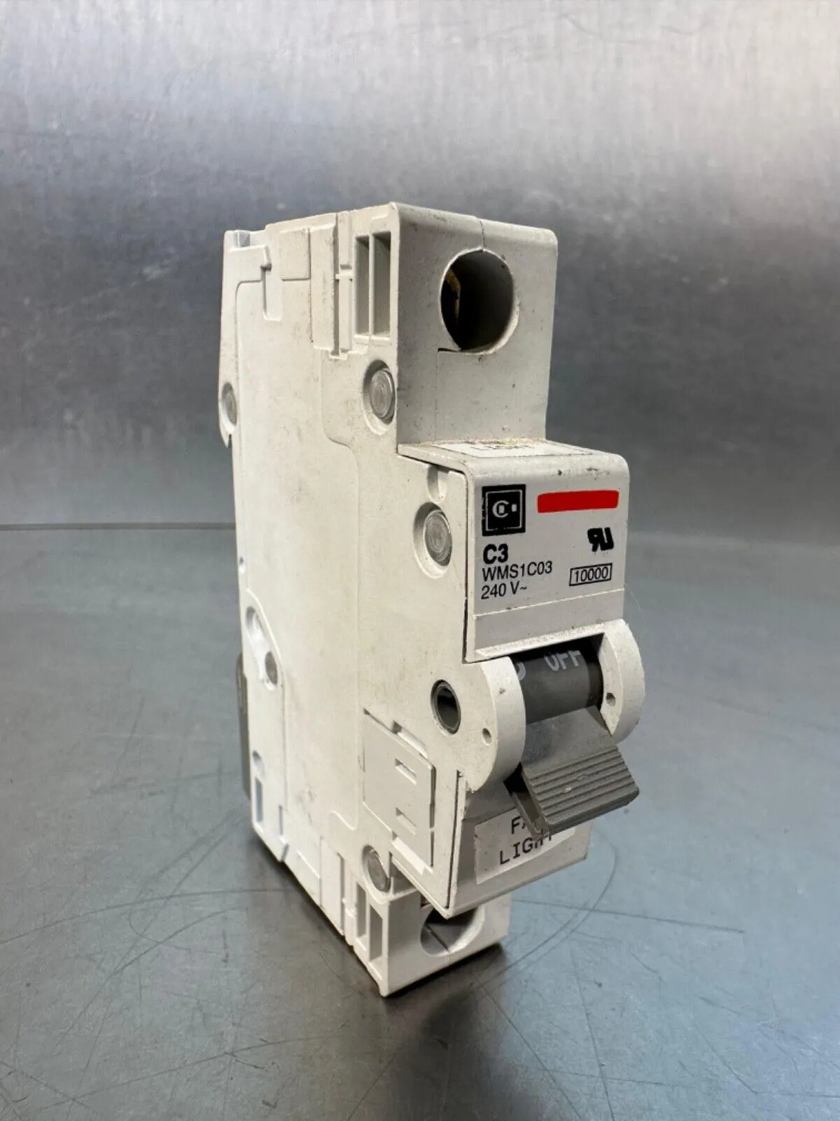 Eaton WMS1C03 240 V Circuit Breaker WMS1-C03 (4D-24)