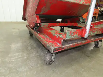 Roura Self Dumping Hopper 1/3 Yard Forklift Steel Dumpster 40x48x31" Casters