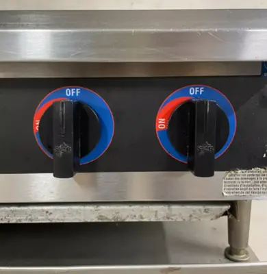 182-0001 Starmax Natural Gas Countertop 6 Burner Range