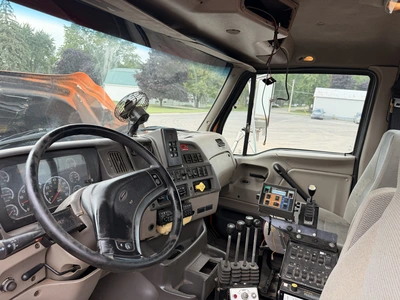 Used 2005 STERLING LT9513 6X4 Cab Chassis trucks Michigan US | Miedema Asset Management Group #1437090