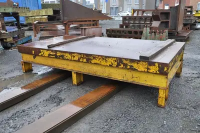 USED WORK TABLE 2000 X 4010 MM