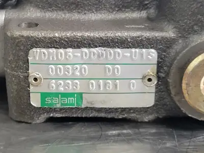 NEW SALAMI VDM05-DDDDD-U1S