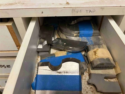 Used _UNKNOWN_ _UNKNOWN_ Tooling (woodworking) California US | MachineryMax #1390478