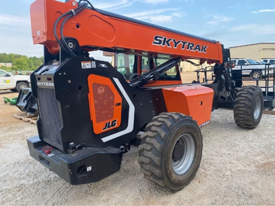 USED 2017 SkyTrak 6042