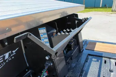 New | in-Stock 2025 JET _UNKNOWN_ Lowboy Trailers Tennessee US | LMI Tennessee LLC #1505102