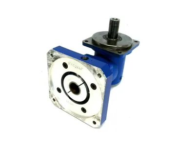 NEW WITTENSTEIN ALPHA SK140-MF1-2-051-000 GEAR BOX 2:1 SK140MF12051000