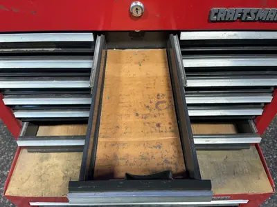 Used CRAFTSMAN _UNKNOWN_ Cabinets Ohio US | HGR 24 #1407682