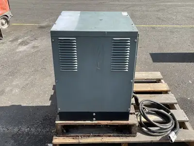 Used HOBART 450B1-12 Battery Chargers British Columbia CA | Lenmark #238428