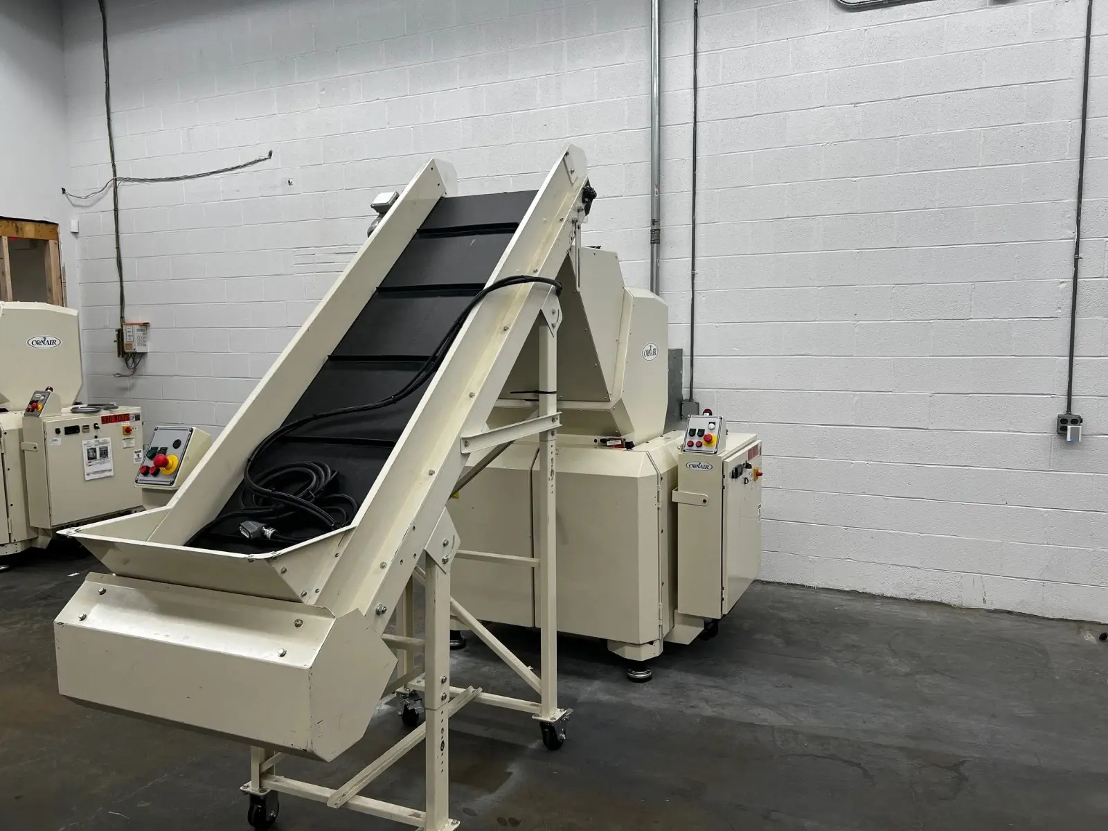 Conair Granulators Model #CGW-1424 with Conveyor (5 available) NEW 1999