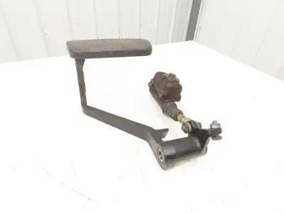 Yale Forklift Brake Pedal Master Cylinder Assembly Off ERC100HHN48TV096