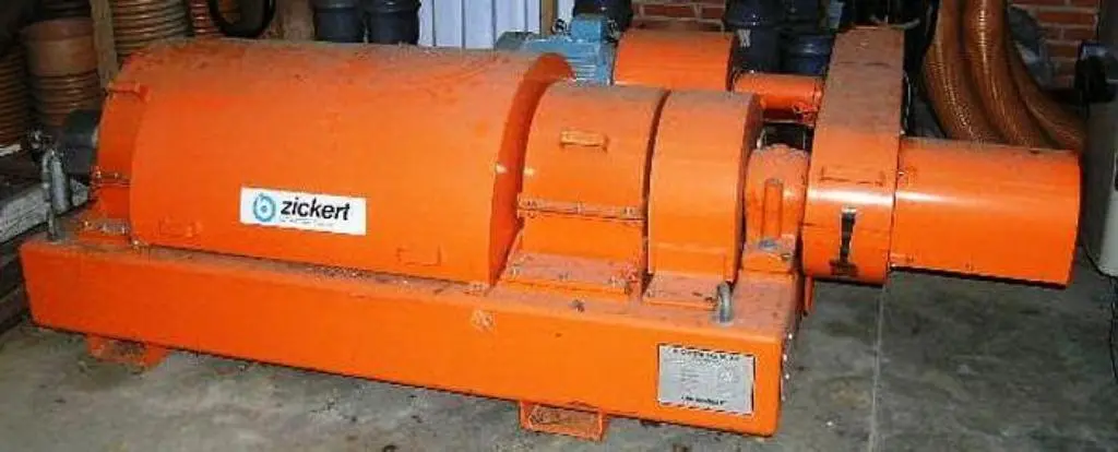 Humboldt S 2-1 decanter centrifuge, CS.