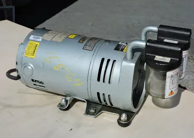 USED GAST VACUUM PUMP 0523-U3-G582DX