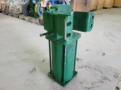 USED FISHER V100-1066SR