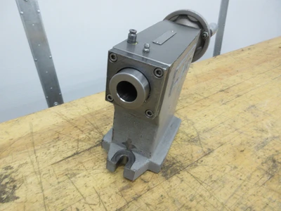 Used 2009 USED HAAS PARTS AND TOOLING HTS6 MANUAL TAILSTOCK 6" CENTER HEIGHT Tailstocks Minnesota US | Machinesused.com #1264502