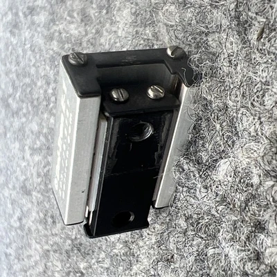 Used Del-Tron E-1 Linear Guides California US | Davliegogo LLC #1706700