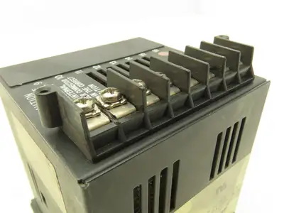Honeywell UDC2000 Mini-Pro Temperature Controller 120VAC DC200H-0-000-1F000-0
