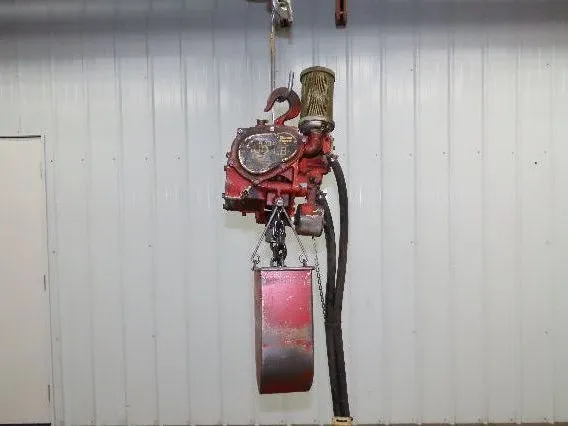 Used CHICAGO PNEUMATIC _UNKNOWN_ Hoists (All Types) Indiana US | Arrow Industrial #609403