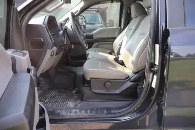2020 FORD F-350 XL SUPER-DUTY BOX TRUCK | Levy Recovery Group (37)